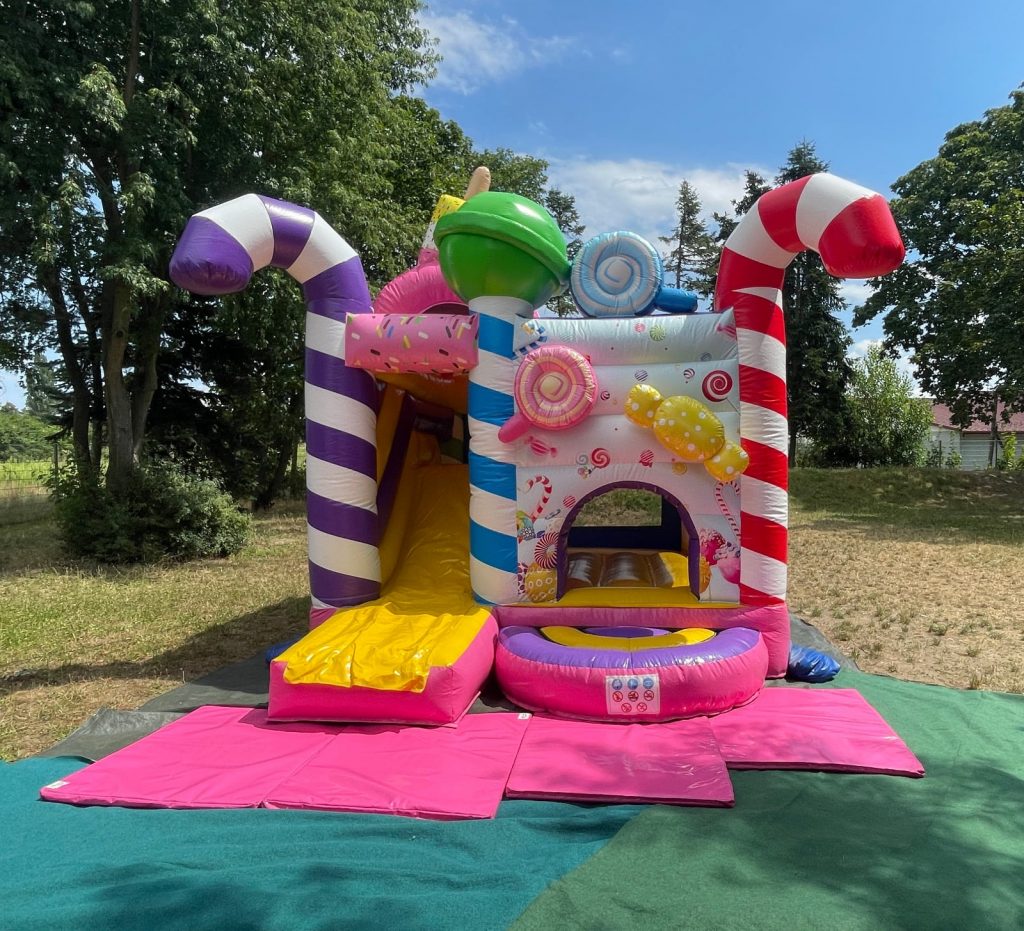 Hüpfburg ‚Candy‘ 5x4x4m / 85,00€